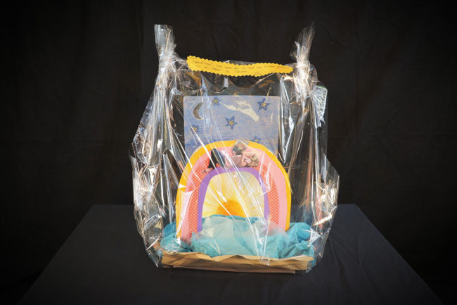 Zèlia Dheilly Maneluk - Lire dans mon endroit de rêve